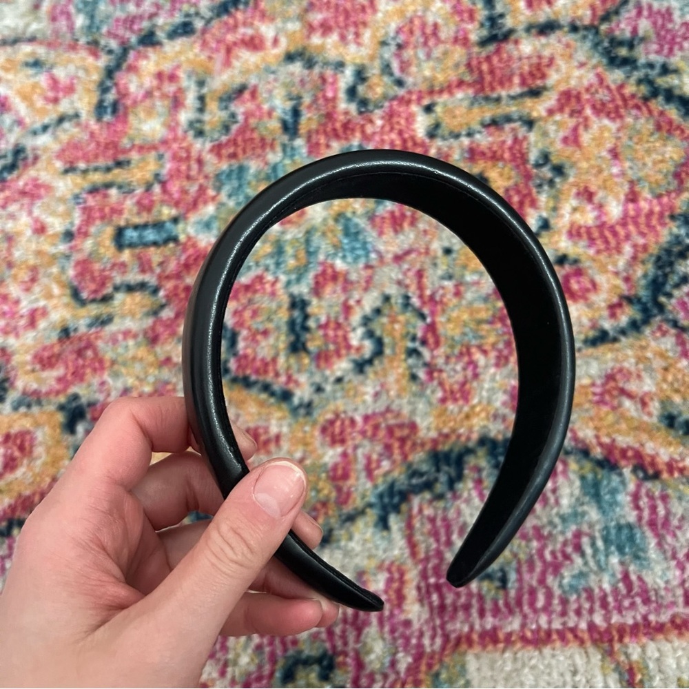 Black Headband